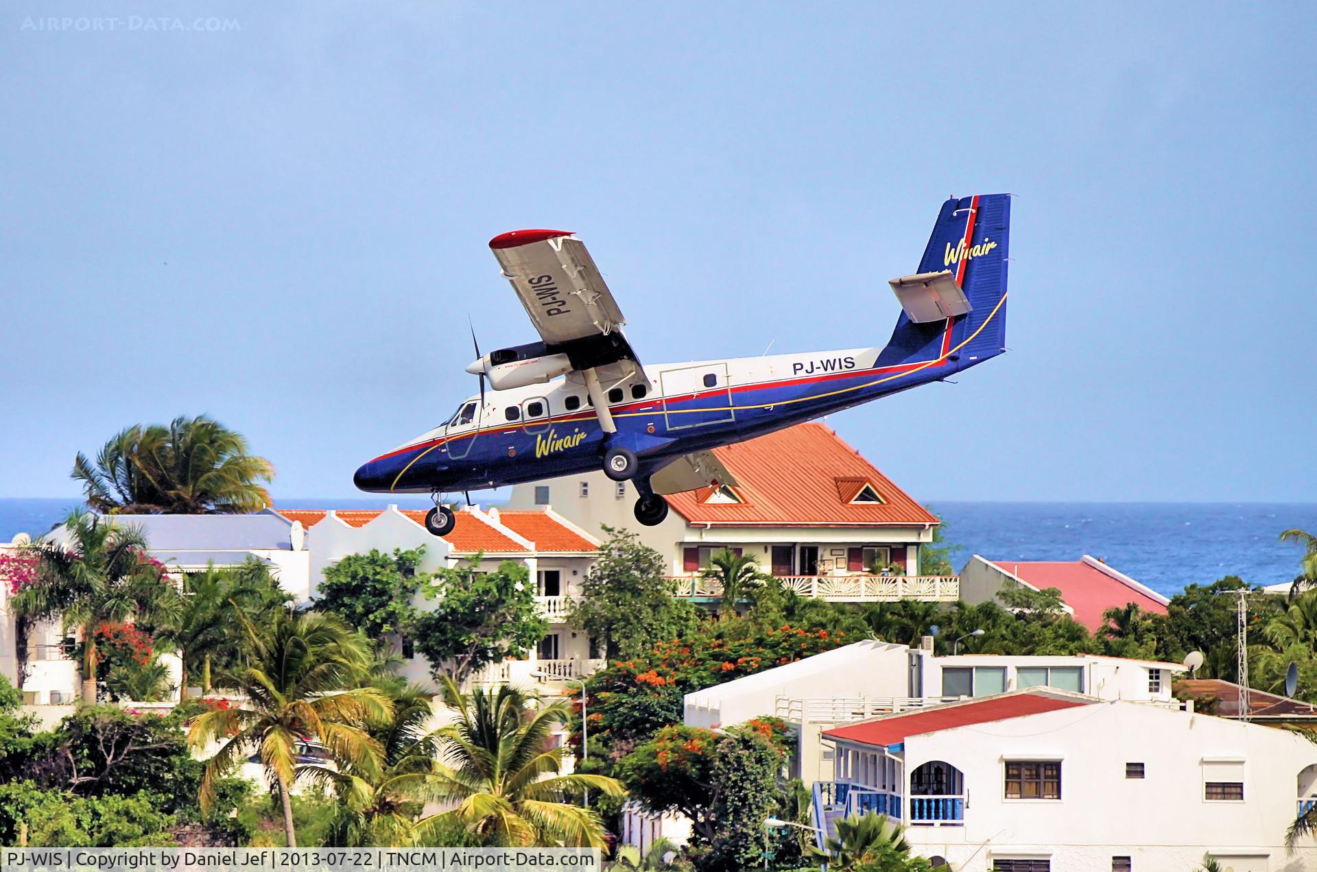 PJ-WIS, 1975 De Havilland Canada DHC-6-300 Twin Otter C/N 447, PJ-WIS