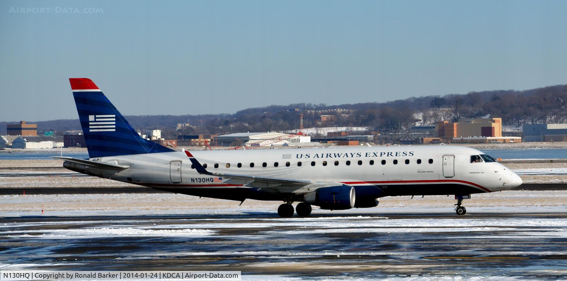 N130HQ, 2008 Embraer 175LR (ERJ-170-200LR) C/N 17000212, Taxi National