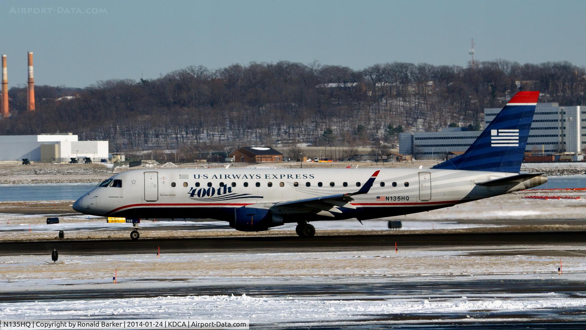 N135HQ, 2008 Embraer 175LR (ERJ-170-200LR) C/N 17000224, Takeoff roll National