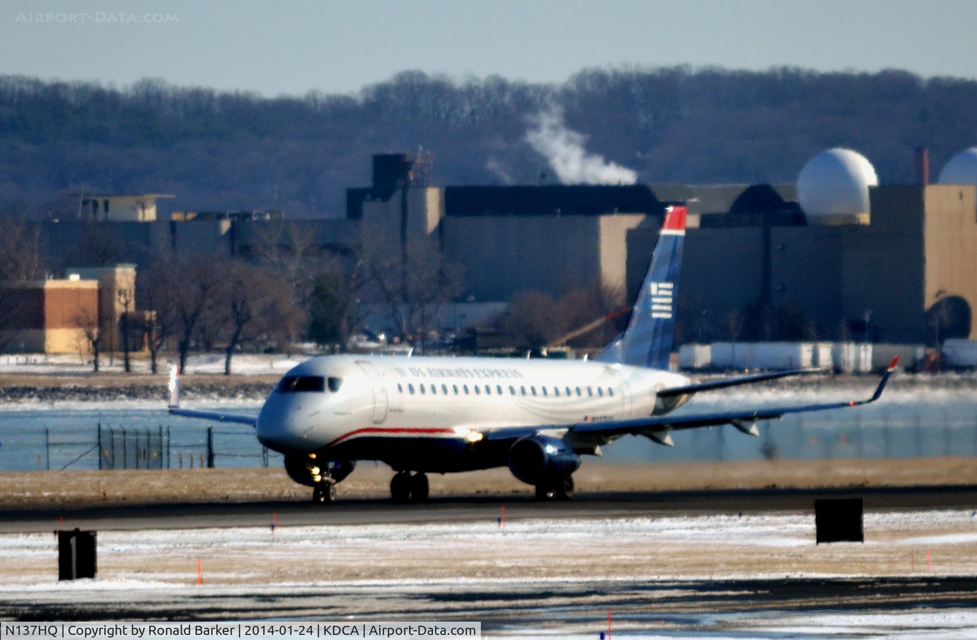 N137HQ, 2008 Embraer 175LR (ERJ-170-200LR) C/N 17000231, Takeoff National