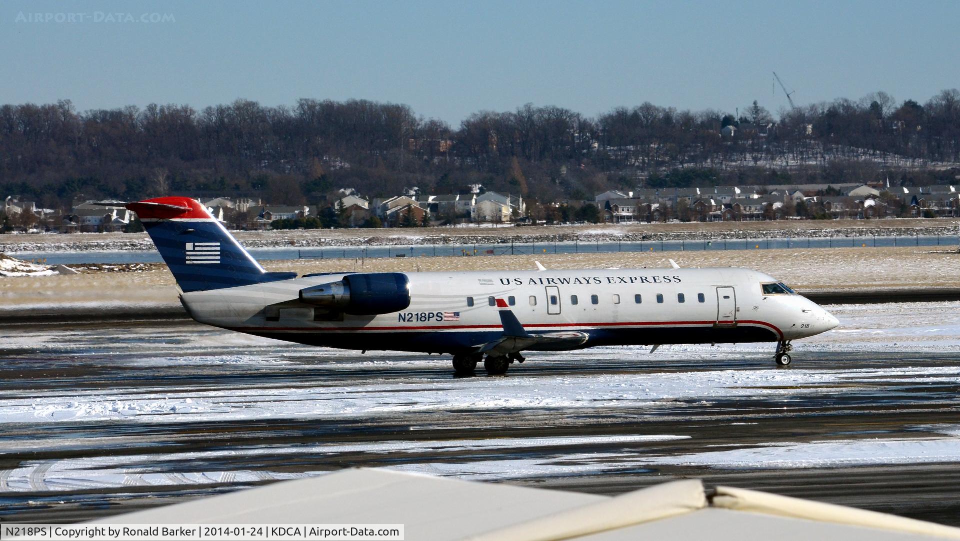 N218PS, 2003 Bombardier CRJ-200ER (CL-600-2B19) C/N 7885, Taxi for takeoff National