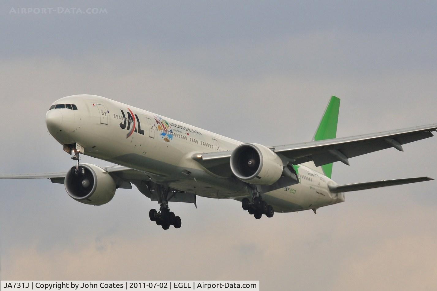 JA731J, 2003 Boeing 777-346/ER C/N 32431, On approach to 27R