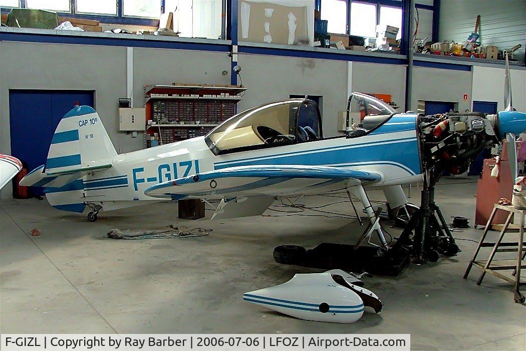 F-GIZL, 1972 Mudry CAP-10B C/N 18, Mudry CAP-10B [18] Orleans-St. Denis~F 06/07/2006