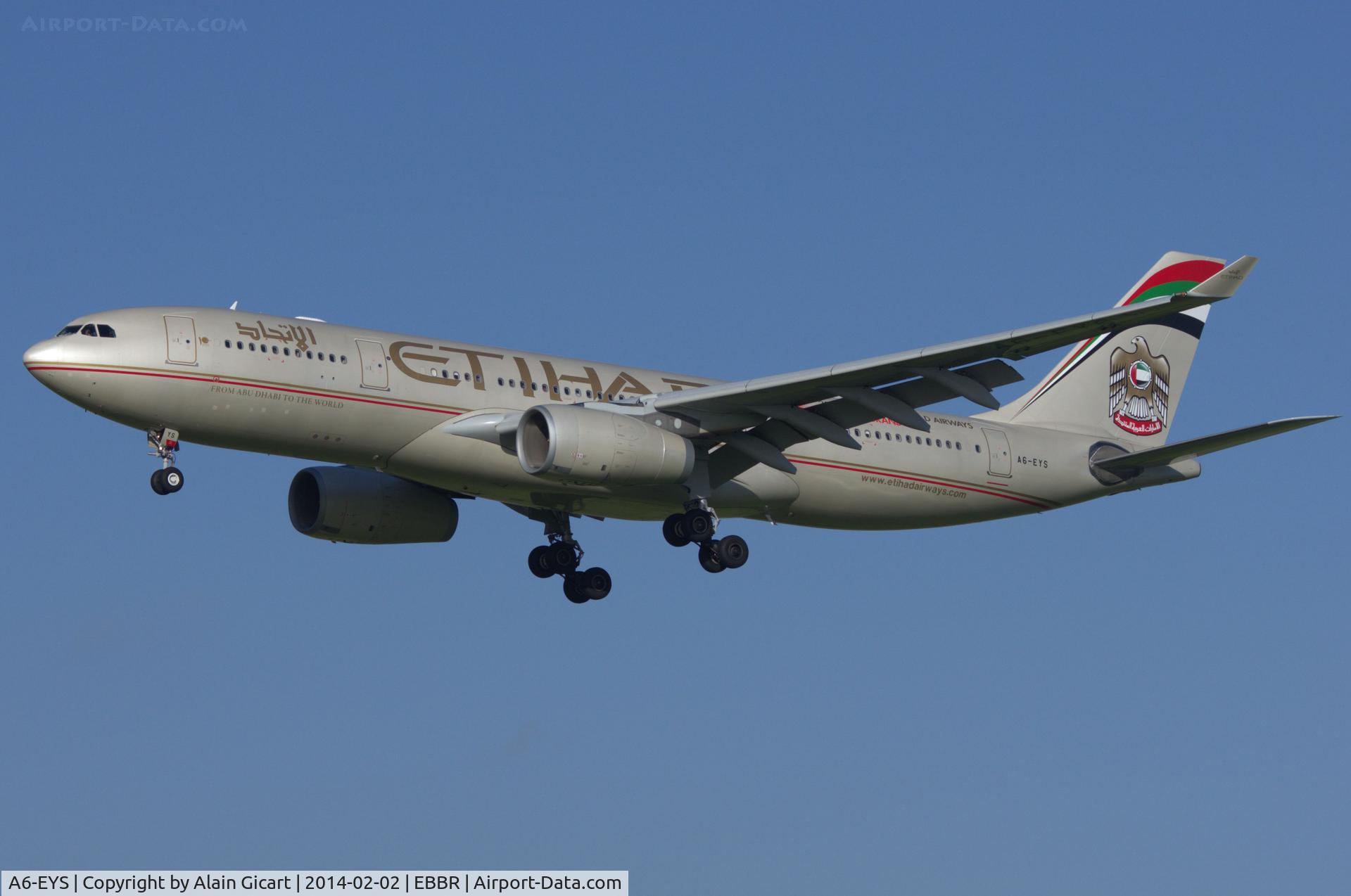 A6-EYS, 2009 Airbus A330-243 C/N 991, Landing