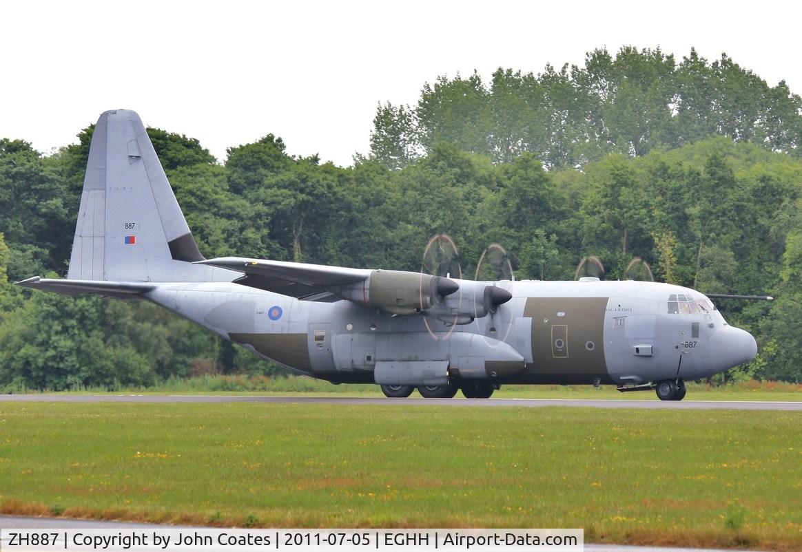 ZH887, 1999 Lockheed Martin C-130J Hercules C.5 C/N 382-5485, About to depart 26