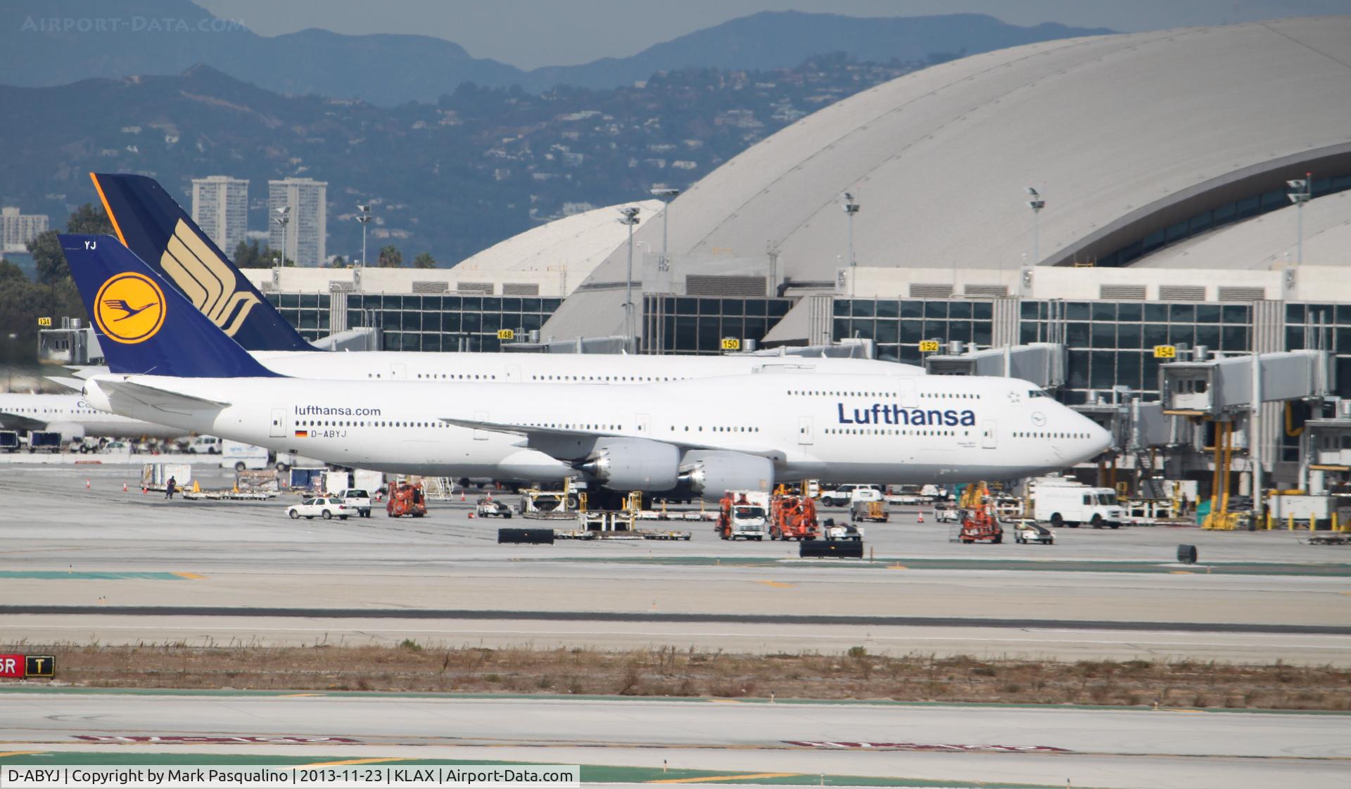 D-ABYJ, 2013 Boeing 747-830 C/N 37834, Boeing 747-800