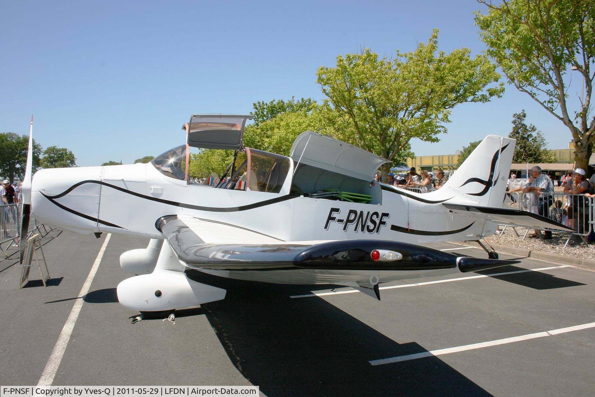 F-PNSF, 2007 SAN Jodel D-140E Mousquetaire IV C/N 427, SAN Jodel D-140E Mousqetaire IV, Static display, Rochefort-St Agnant Air Base 721 (LFDN-RCO) Open day 2011