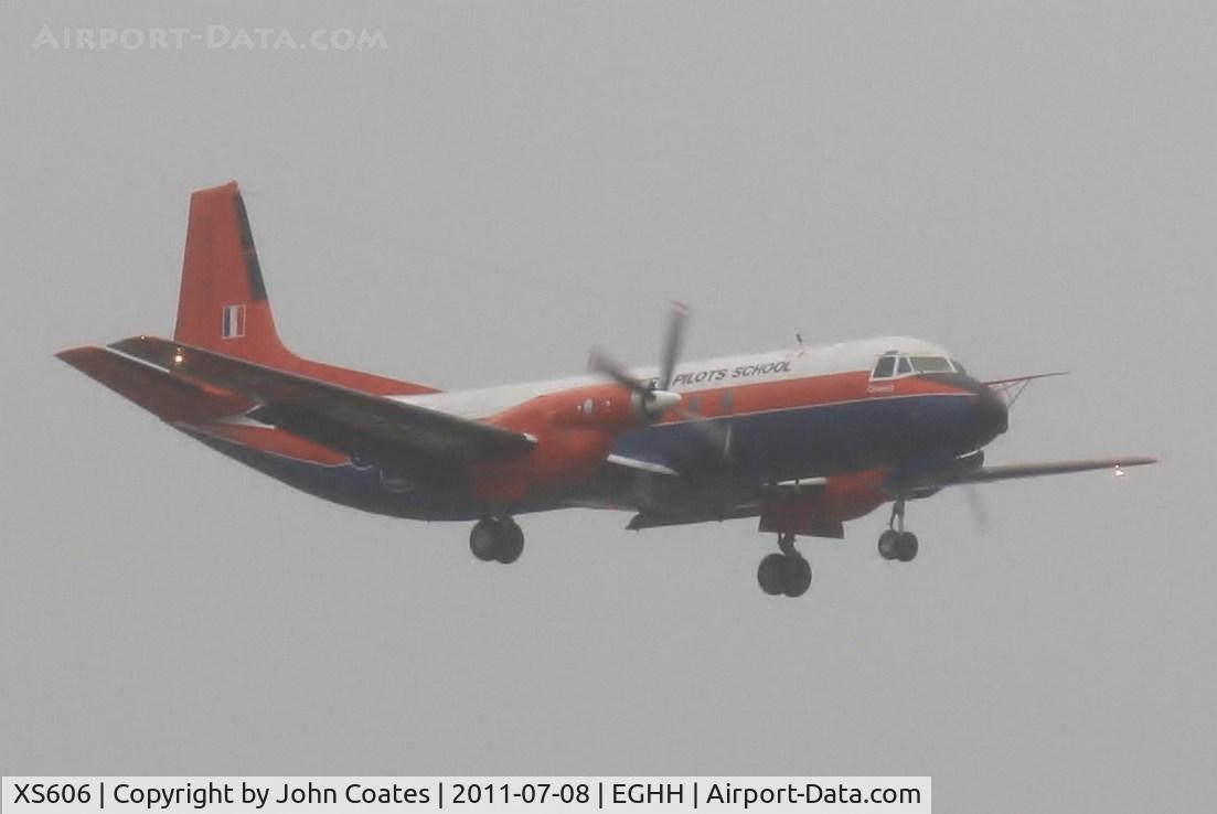 XS606, 1966 Hawker Siddeley HS-780 Andover C1 C/N Set 13/BN1, On approach in foul weather