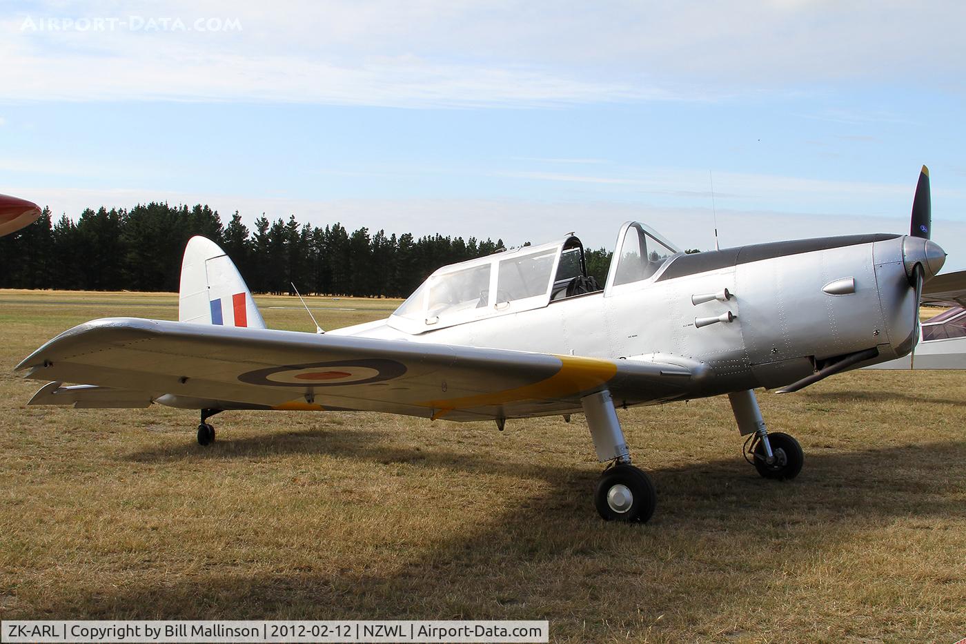 ZK-ARL, De Havilland Canada DHC-1A-1 Chipmunk C/N 61, OPEN DAY