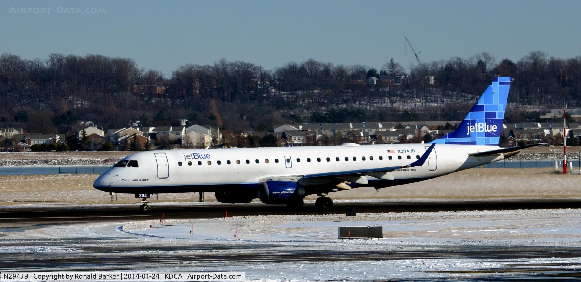 N294JB, 2008 Embraer ERJ-190-100 IGW 190AR C/N 19000185, 