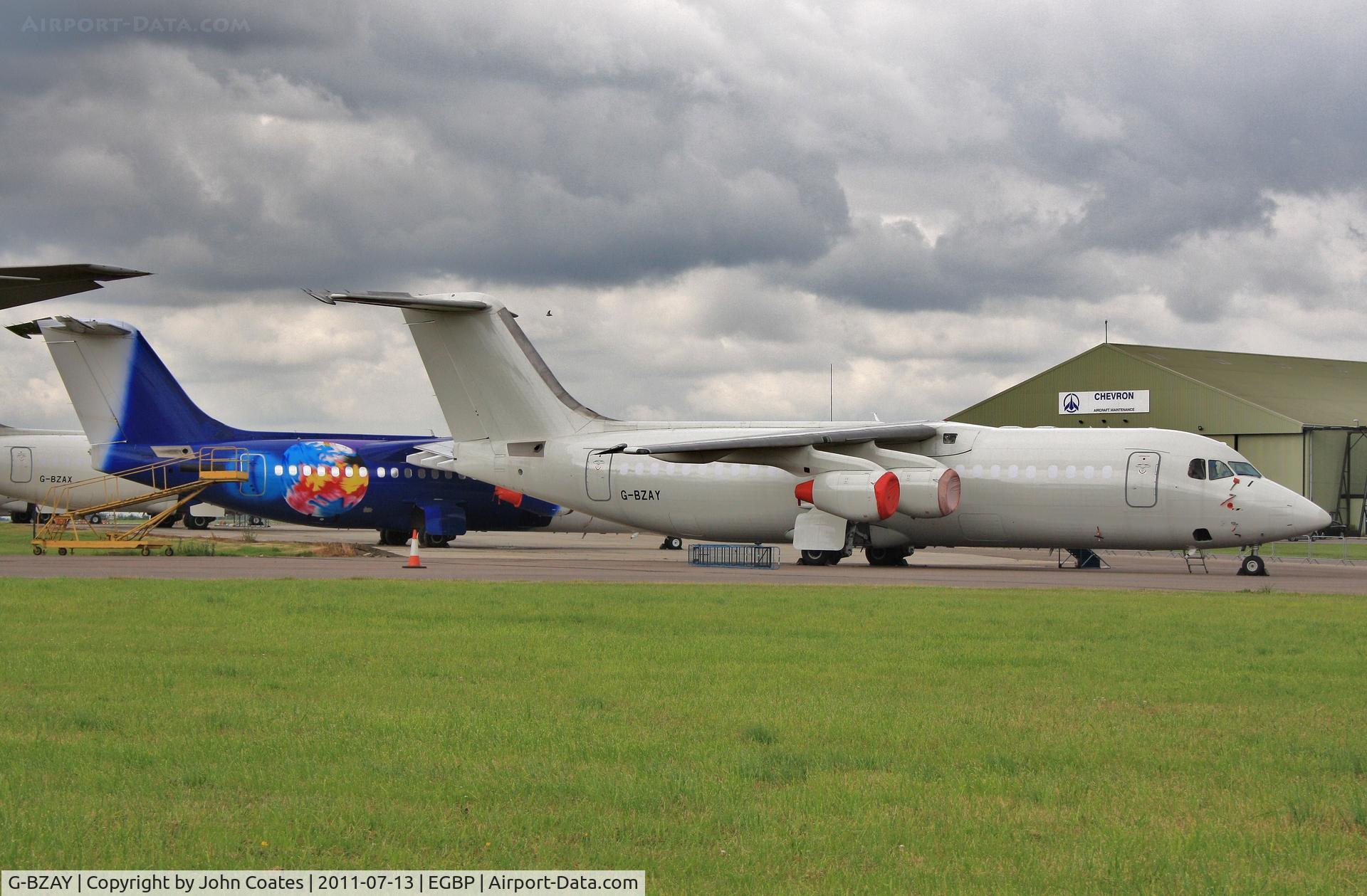 G-BZAY, 2000 British Aerospace Avro 146-RJ100 C/N E3368, In the storage line
