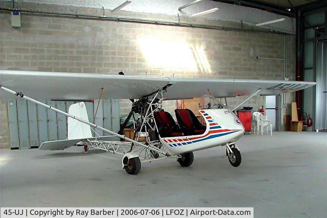 45-UJ, Humbert Moto du Ciel C/N Not found 45-UJ, Humbert Moto du Ciel [Unknown] Orleans-St. Denis~F 06/07/2006