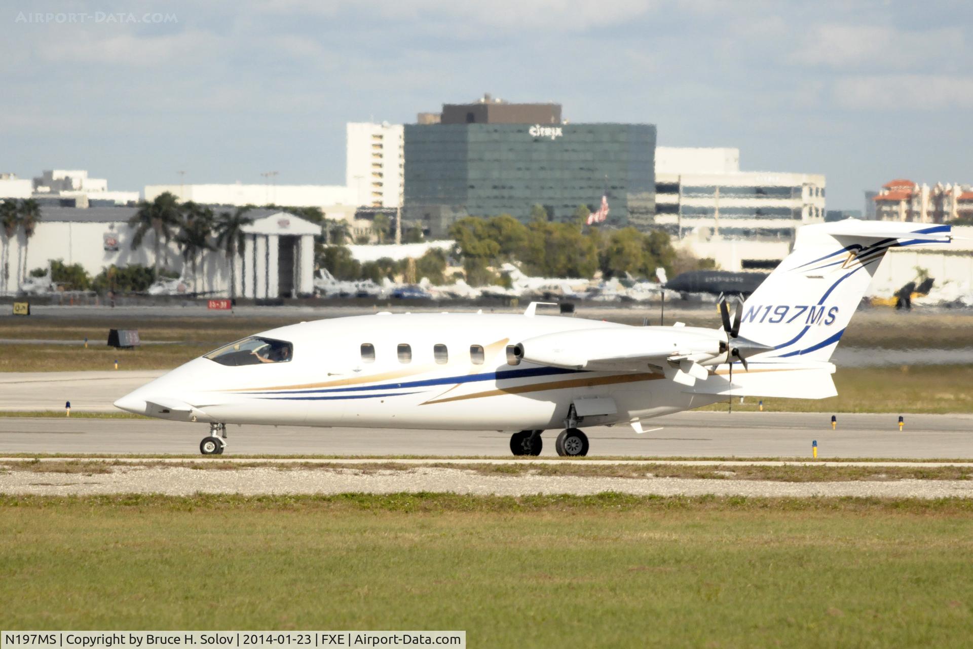 N197MS, 2011 Piaggio P-180 Avanti II C/N 1215, Doing run-up prior to departure from FXE