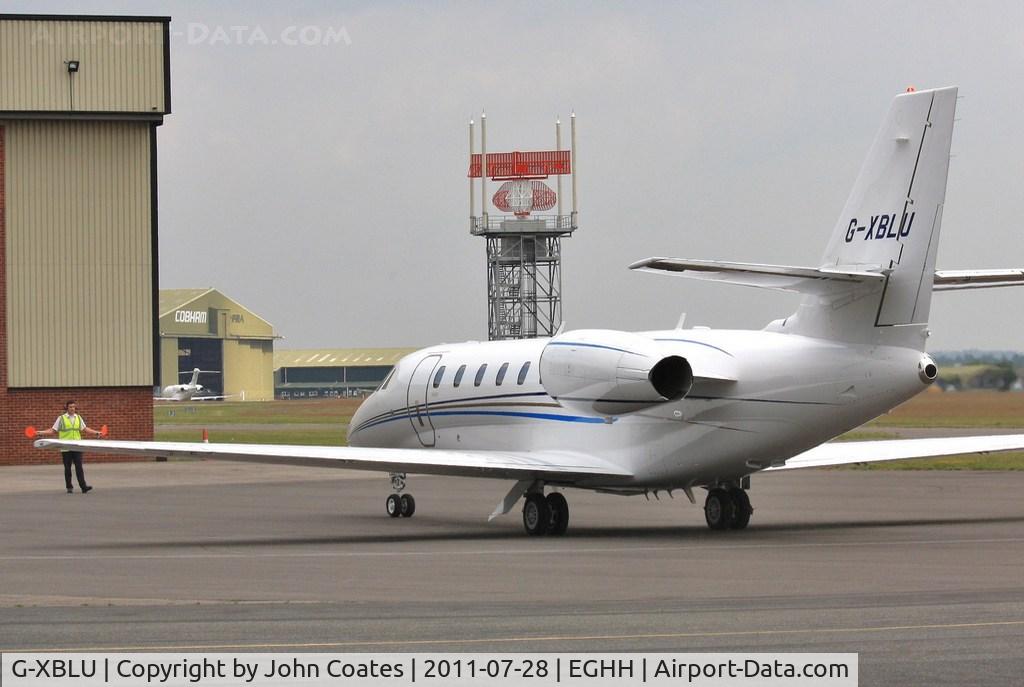 G-XBLU, 2007 Cessna 680 Citation Sovereign C/N 680-0143, At Signatures / CSE