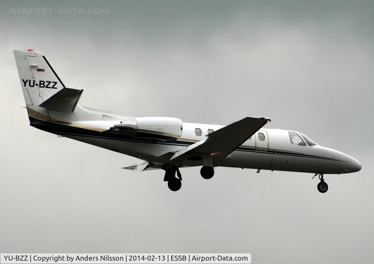 YU-BZZ, 2000 Cessna 550 Citation Bravo C/N 550-0924, On final for runway 12.
