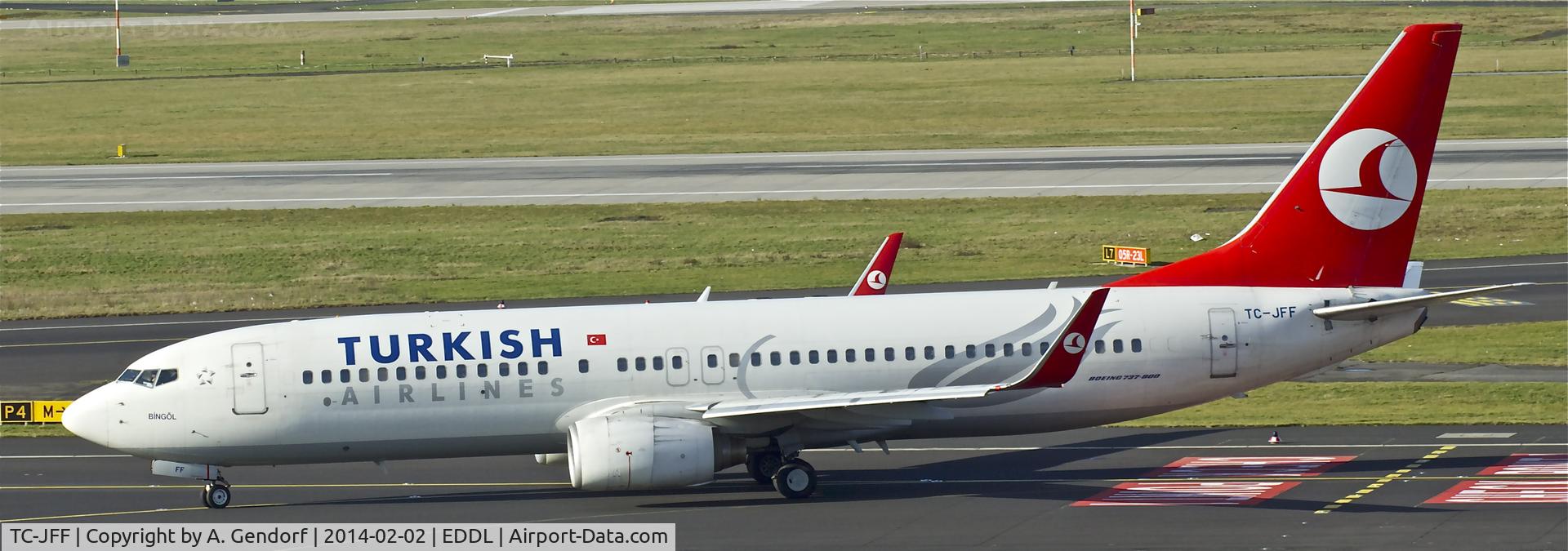 TC-JFF, 1998 Boeing 737-8F2 C/N 29768, Turkish Airlines, is here taxiing at Düsseldorf Int'l (EDDL)