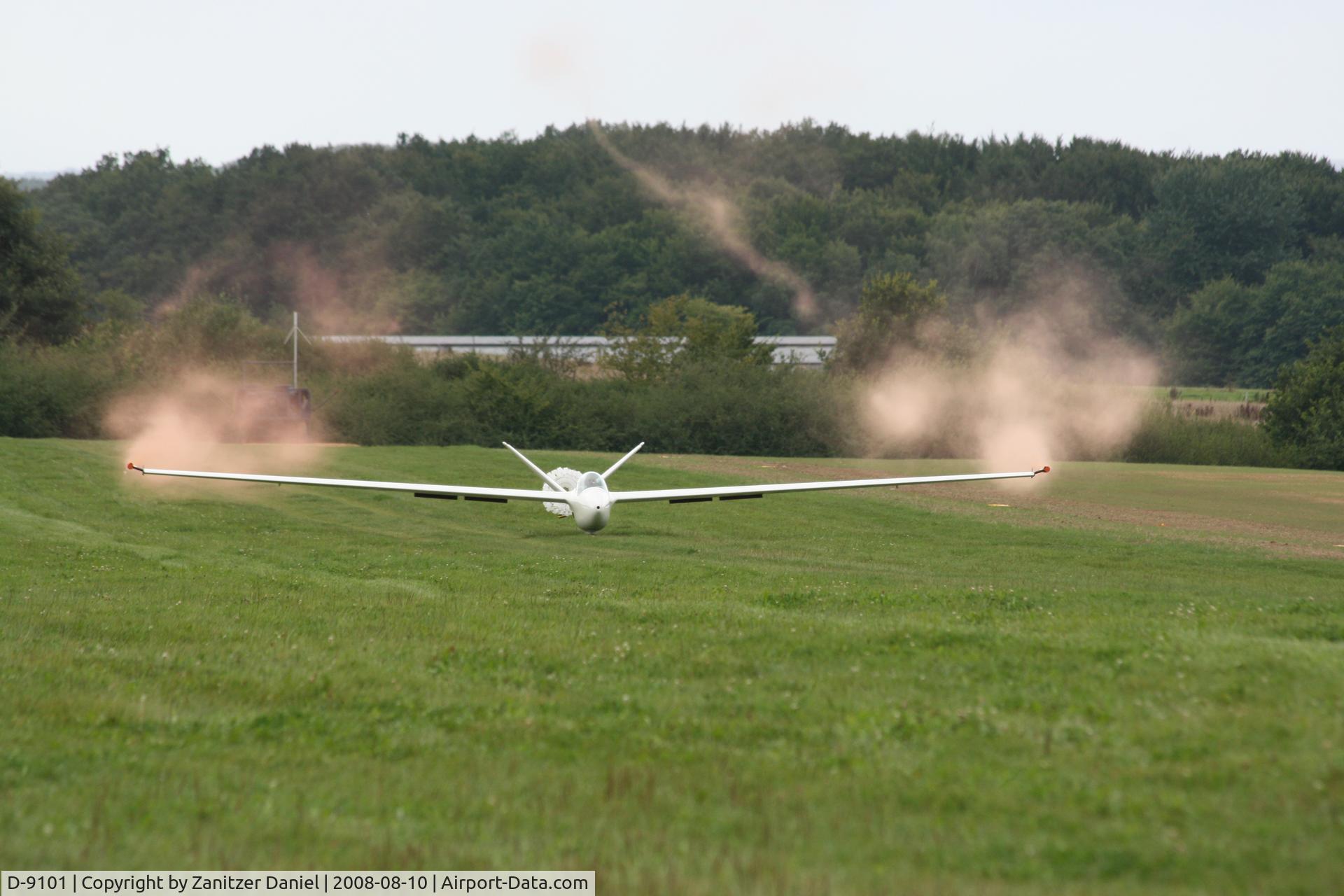 D-9101, Start & Flug H101 Salto C/N 71, Salto D-9101 in Luxembourg ELUS
