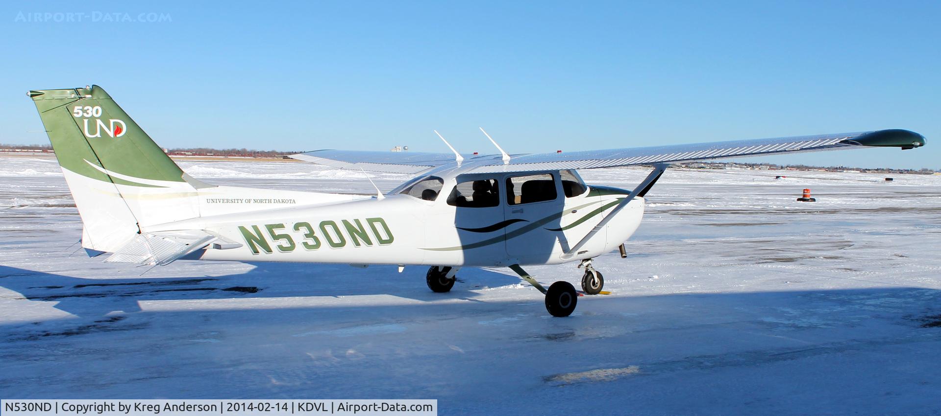 N530ND, 2008 Cessna 172S C/N 172S10829, Cessna 172S Skyhawk of the University of North Dakota on the ramp in Devils Lake, ND.