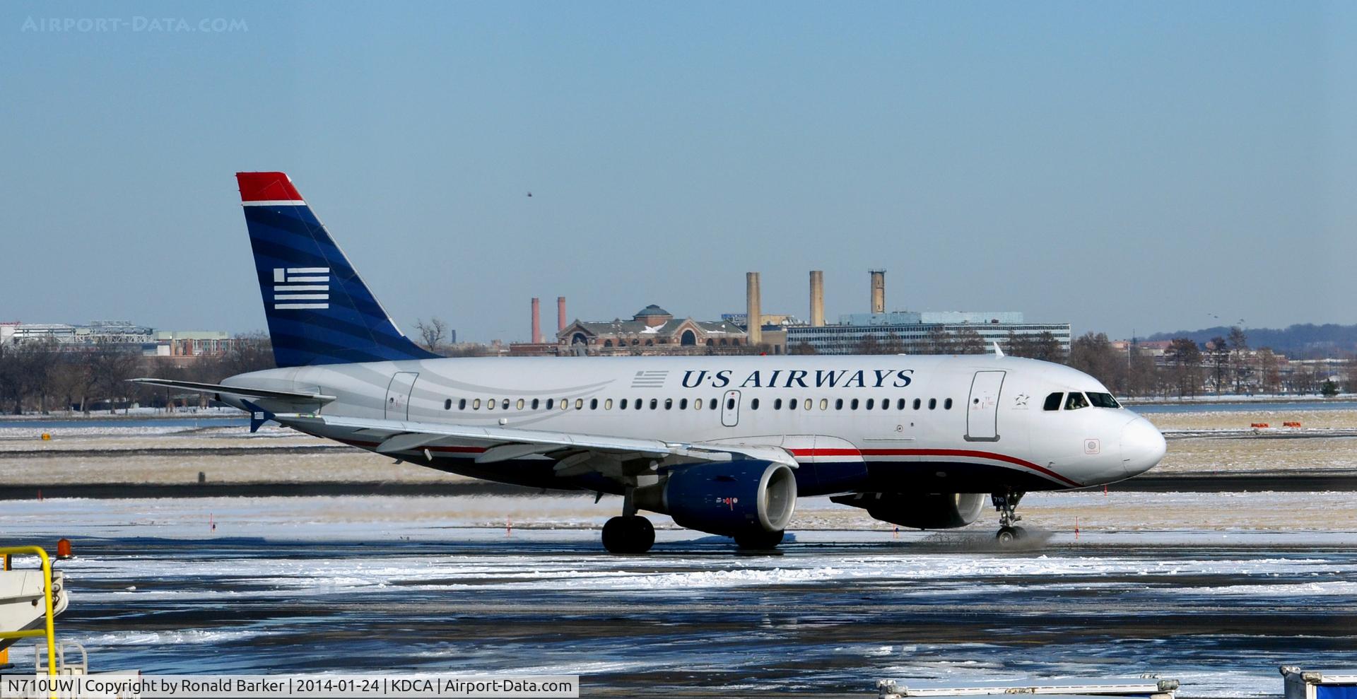 N710UW, 1999 Airbus A319-112 C/N 1019, Taxi National
