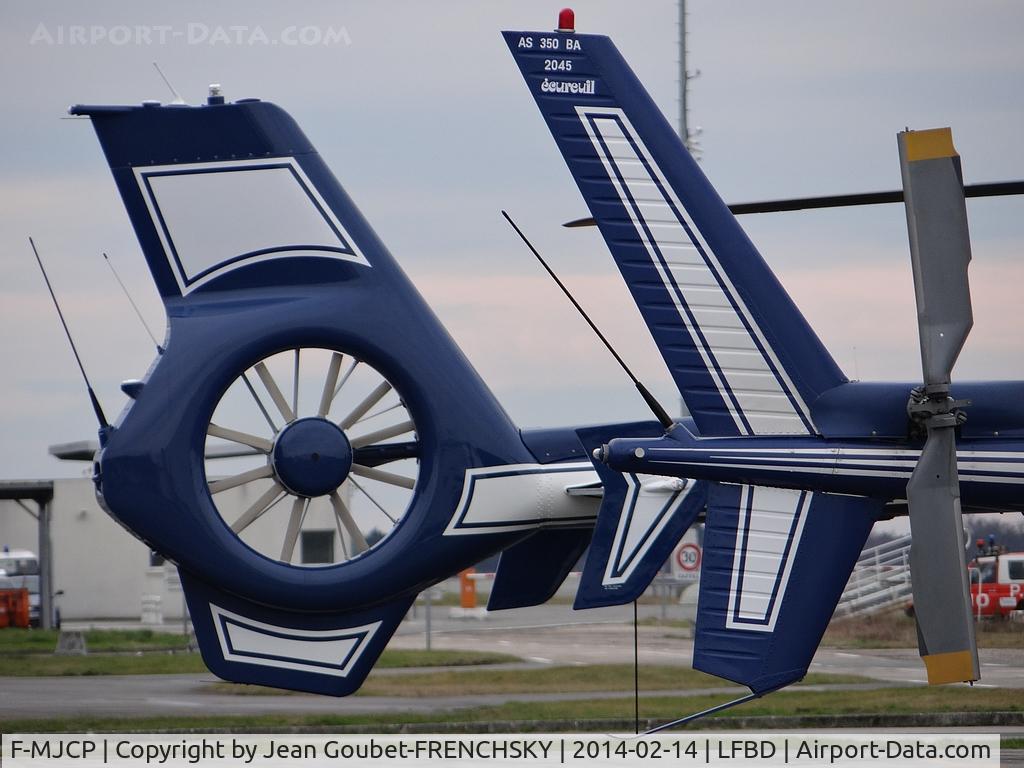F-MJCP, Aerospatiale AS-350B Ecureuil C/N 2045, France Gendarmerie