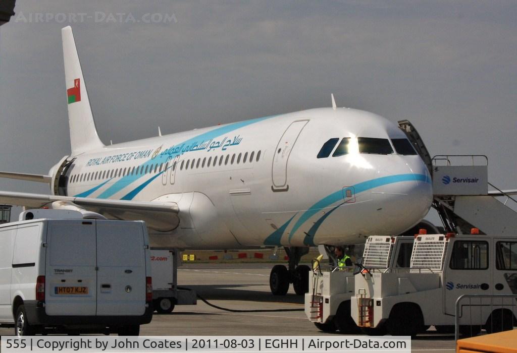 555, 2009 Airbus ACJ320 (A320-214/CJ) C/N 4117, On stand