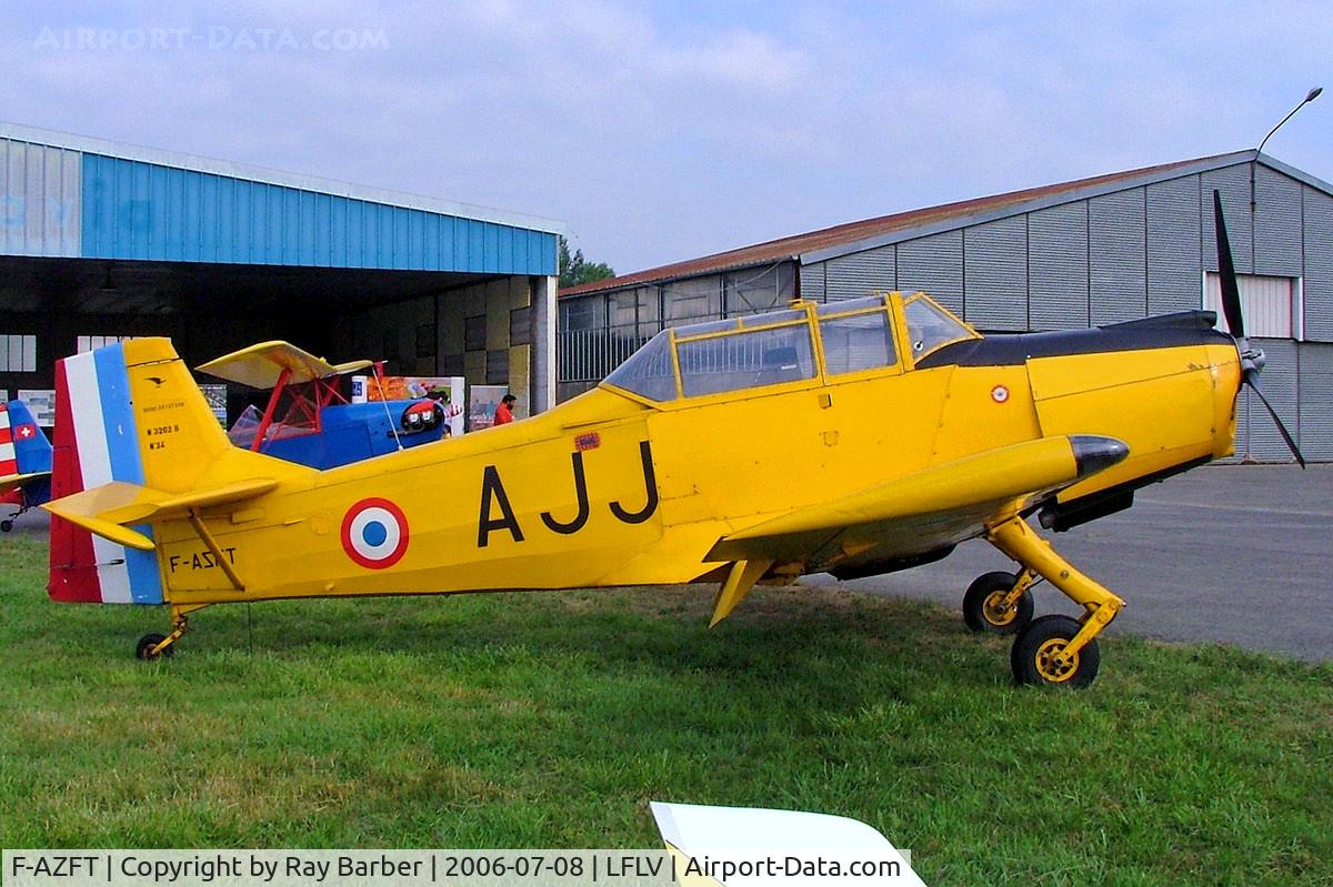 F-AZFT, Nord 3202 Master C/N 34, Nord N.3202 [34] Vichy~F 08/07/2006. Note the Z of F-AZFT is reversed .