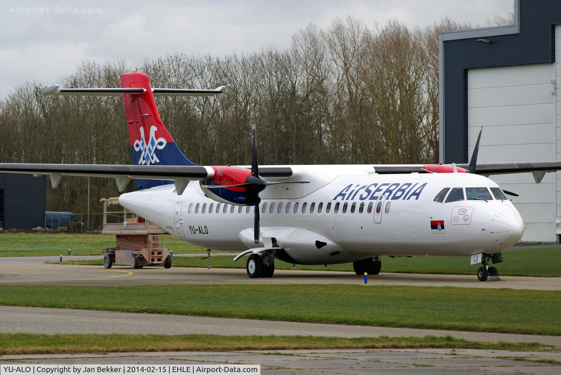 YU-ALO, 1990 ATR 72-202 C/N 186, Plane in front of QAPS where it just got its new livery.