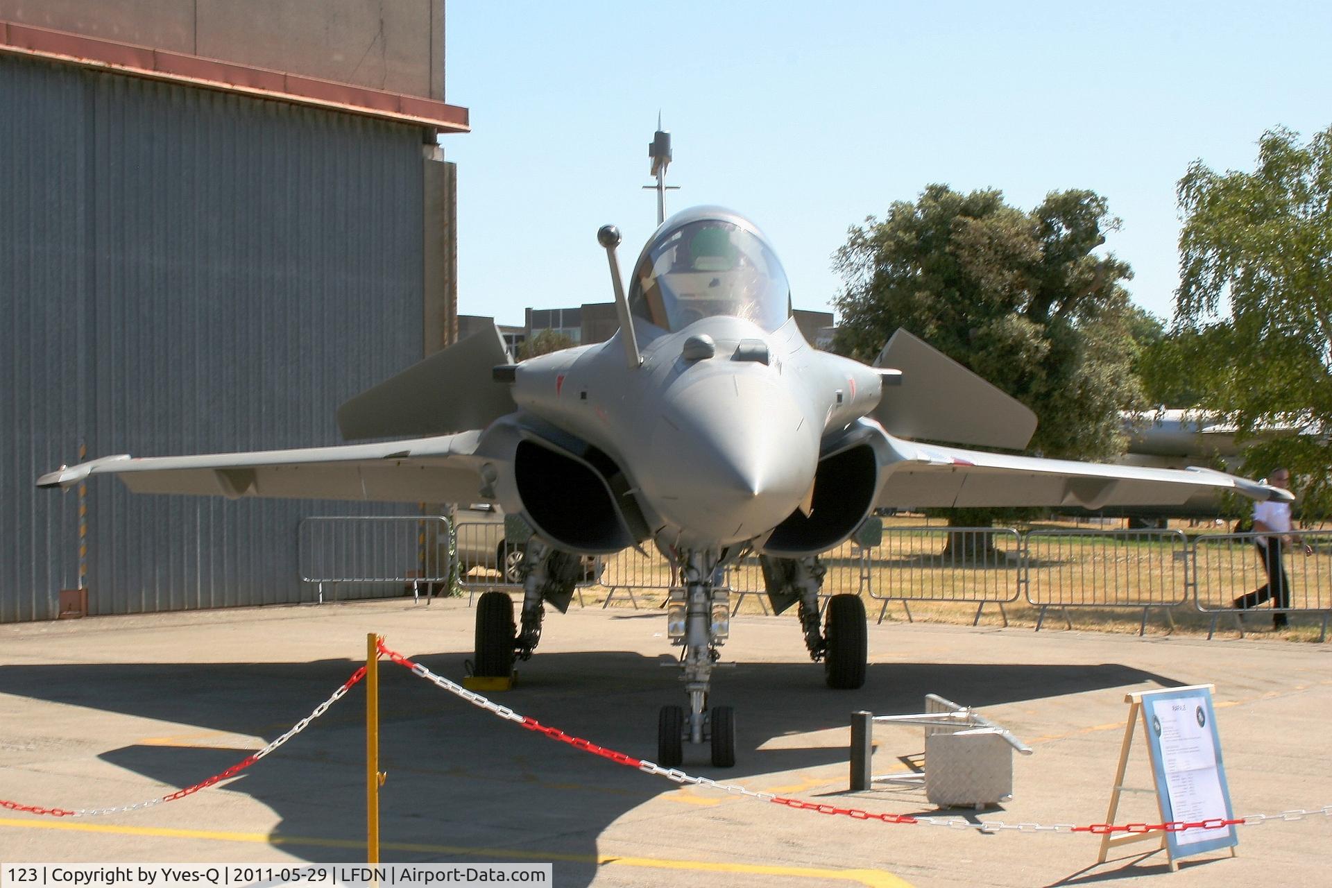 123, 2010 Dassault Rafale C C/N 123, Dassault Rafale C (113-GB), Static display, Rochefort-St Agnant AB 721 (LFDN-RCO) Open day 2011