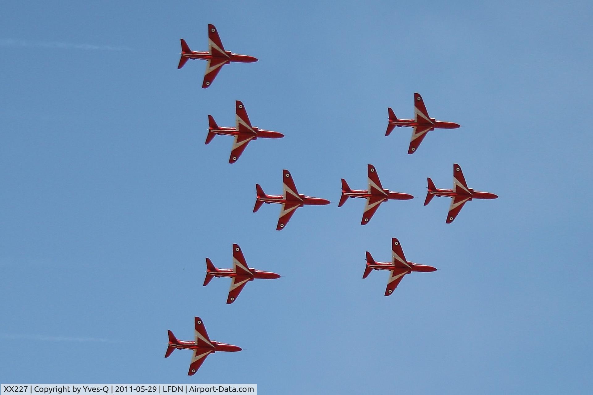 XX227, 1978 Hawker Siddeley Hawk T.1A C/N 063/312063, Royal Air Force Aerobatic Team Hawker Siddeley Hawk T.1A, Red Arrows, Rochefort-St Agnant AFB (LFDN-RCO) Open day 2011