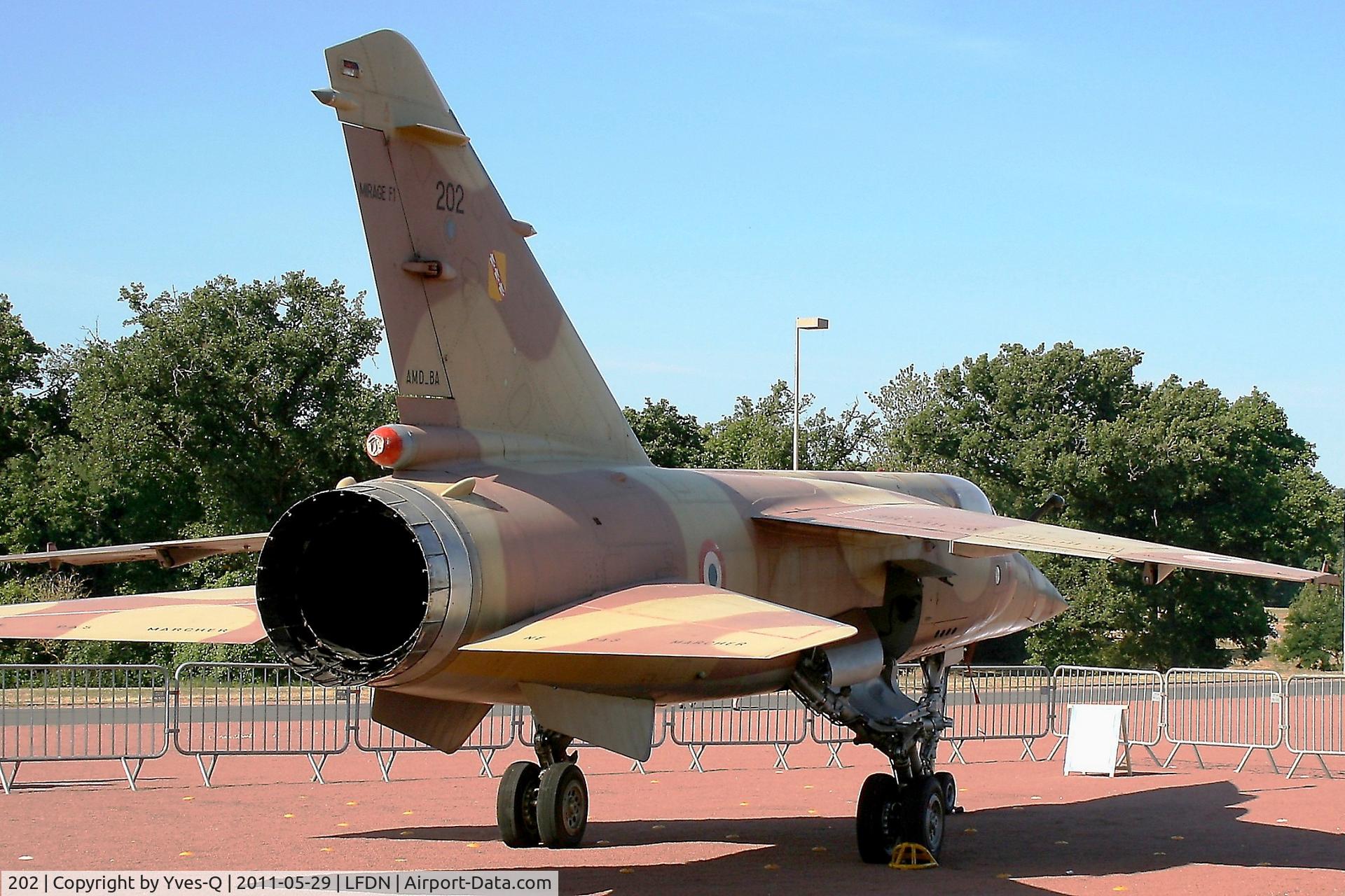 202, Dassault Mirage F.1C-200 C/N 202, Dassault Mirage F1-C, Static display, Rochefort-St Agnant AB 721 (LFDN-RCO) Open day 2011