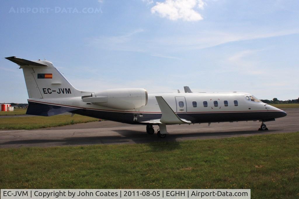 EC-JVM, 1999 Learjet 60 C/N 60-161, At Signatures