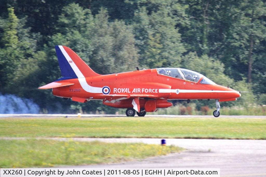 XX260, 1978 Hawker Siddeley Hawk T.1A C/N 096/312096, Returning after display
