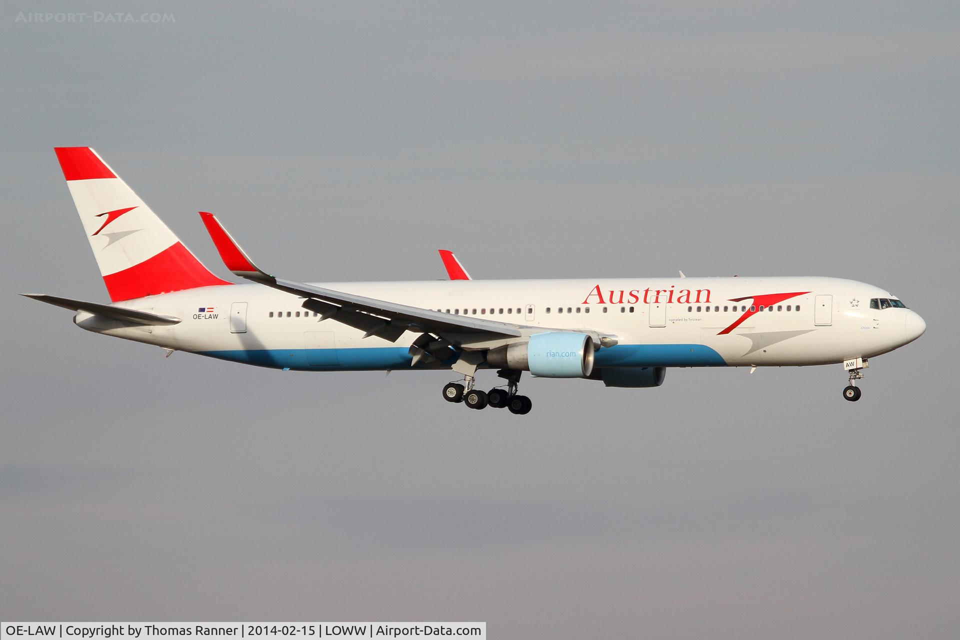 OE-LAW, 1992 Boeing 767-3Z9/ER C/N 26417, Austrian B767