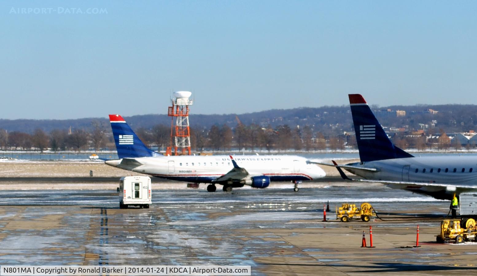 N801MA, 2004 Embraer 170SU (ERJ-170-100SU) C/N 17000012, Taxi National