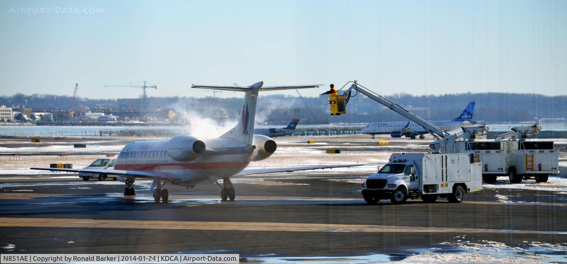 N851AE, 2003 Embraer ERJ-140LR (EMB-135KL) C/N 145734, De-ice National