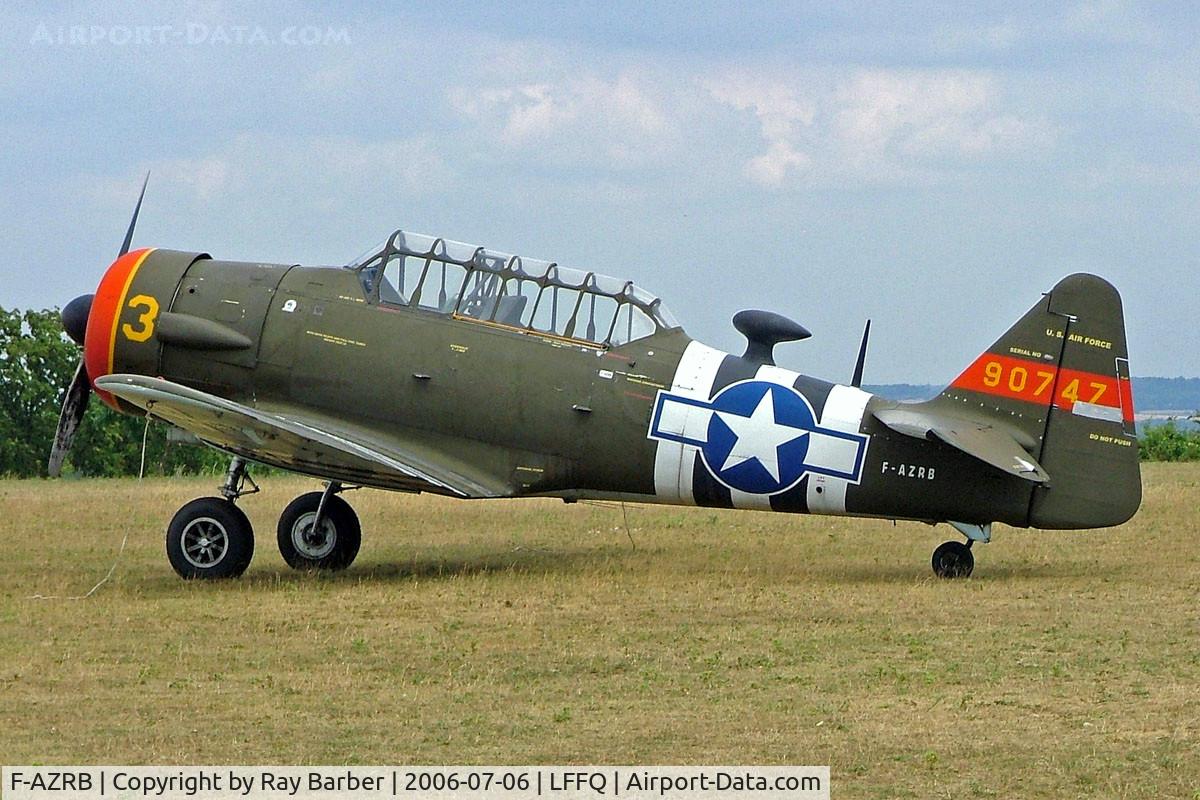 F-AZRB, North American SNJ-5 Texan Texan C/N 88-17955, North American SNJ-5 Texan [88-17955] La Ferte Alais~F 06/07/2006