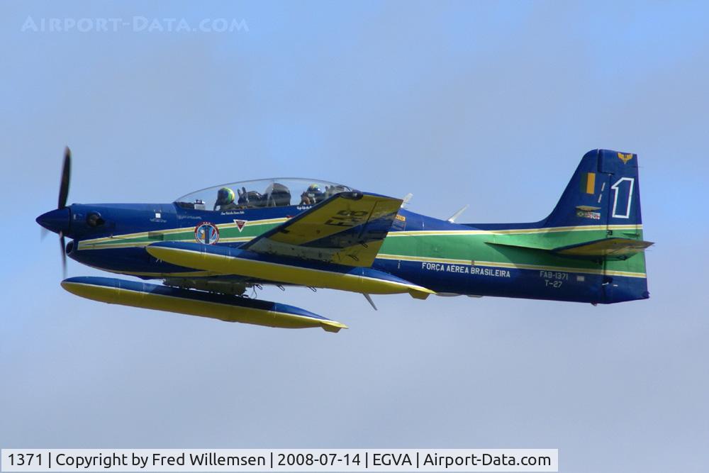 1371, Embraer T-27 Tucano (EMB-312) C/N 312086, RIAT