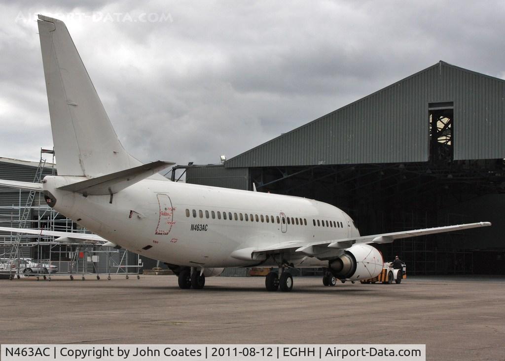 N463AC, 1995 Boeing 737-528 C/N 27425, At the paintshop