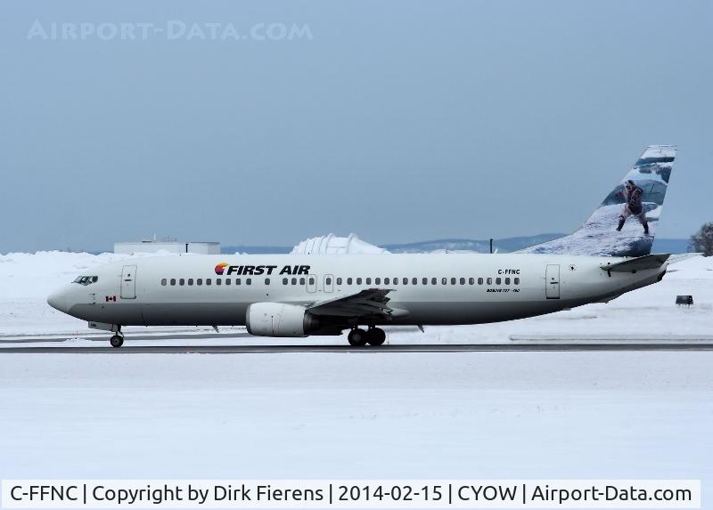 C-FFNC, 1994 Boeing 737-406 C/N 27232, Leaving rwy 25 for unknown destination.