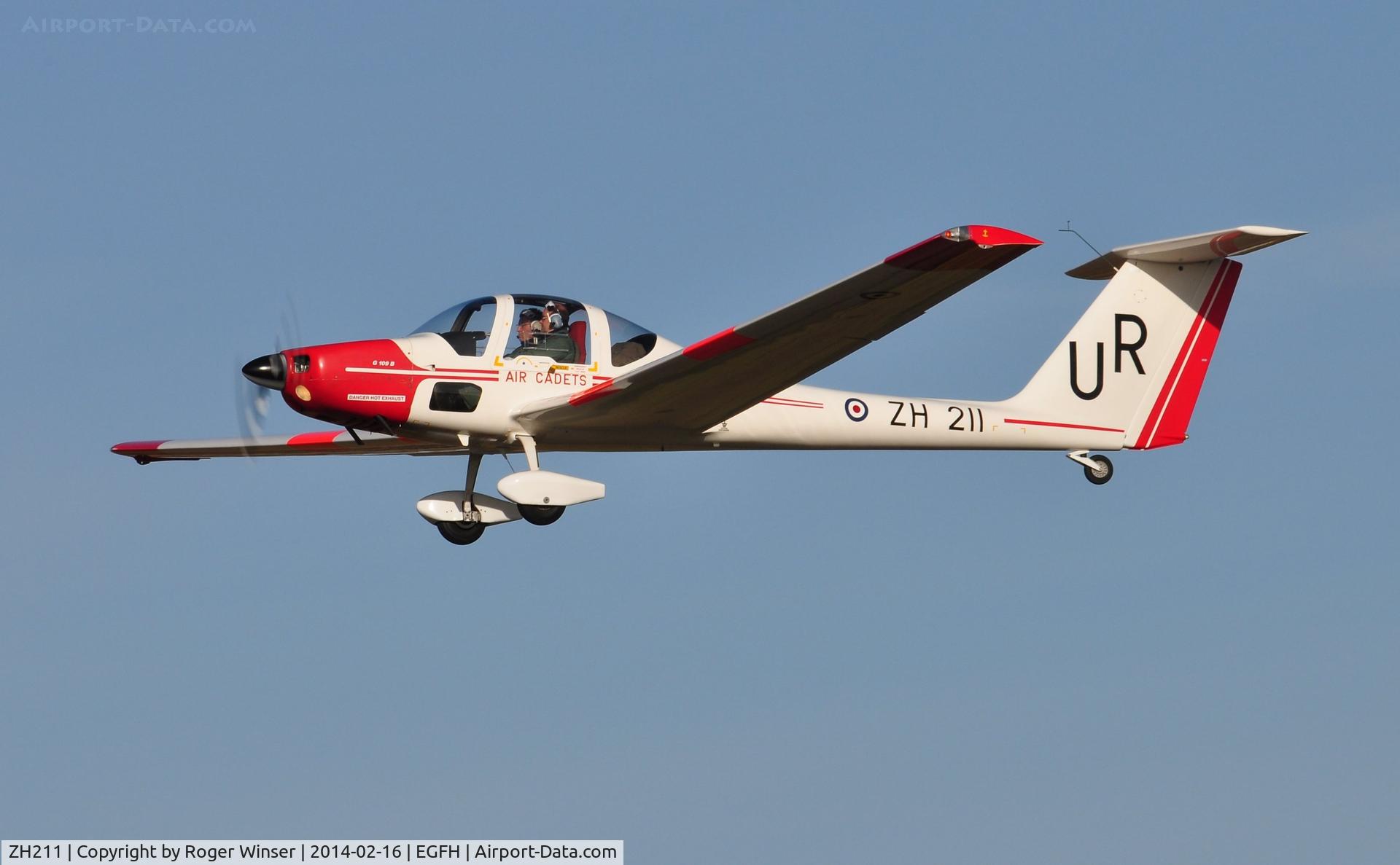 ZH211, Grob G-109B Vigilant T1 C/N 6557, Resident Air Cadets Vigilant coded UR operated by 636 VGS.