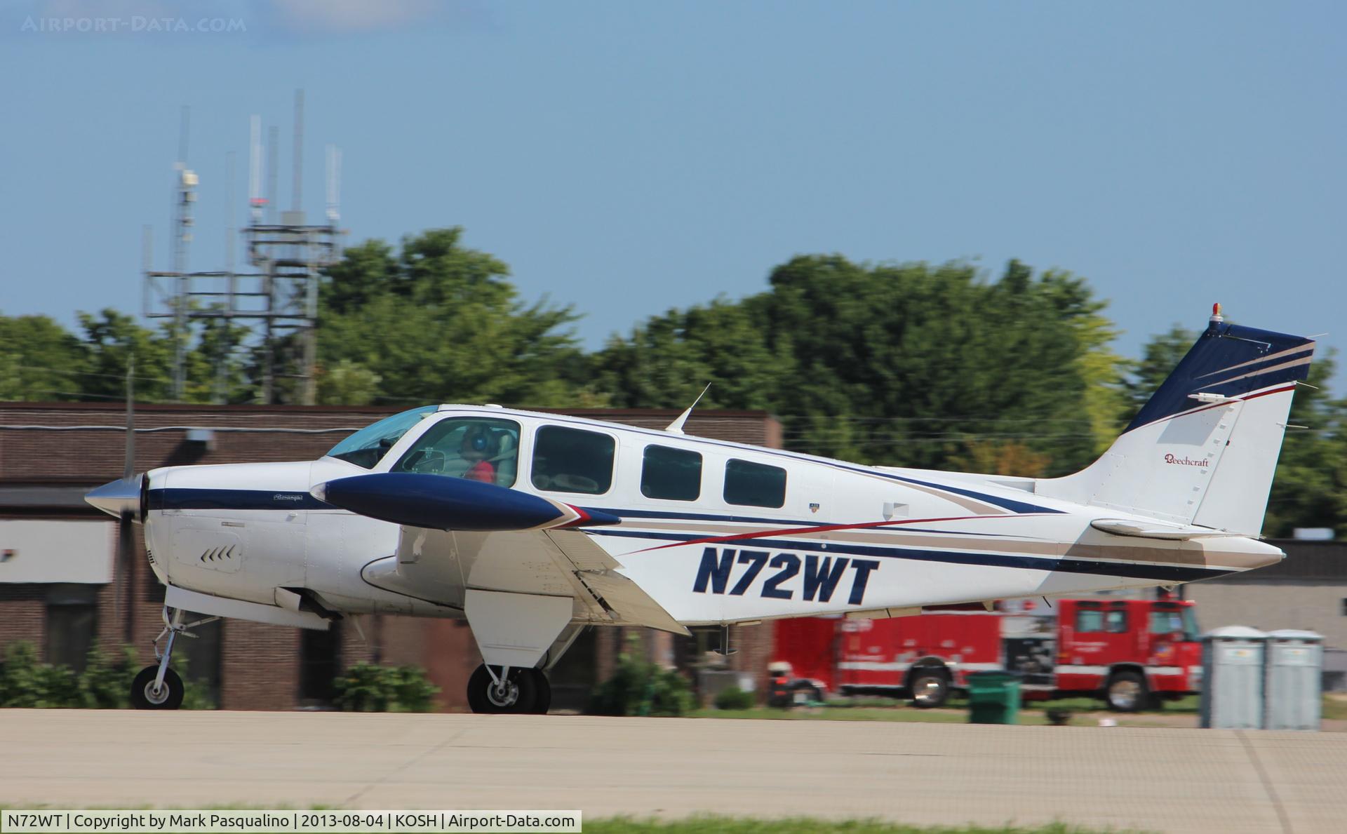 N72WT, 1984 Beech A36 Bonanza 36 C/N E-2165, Beech A36