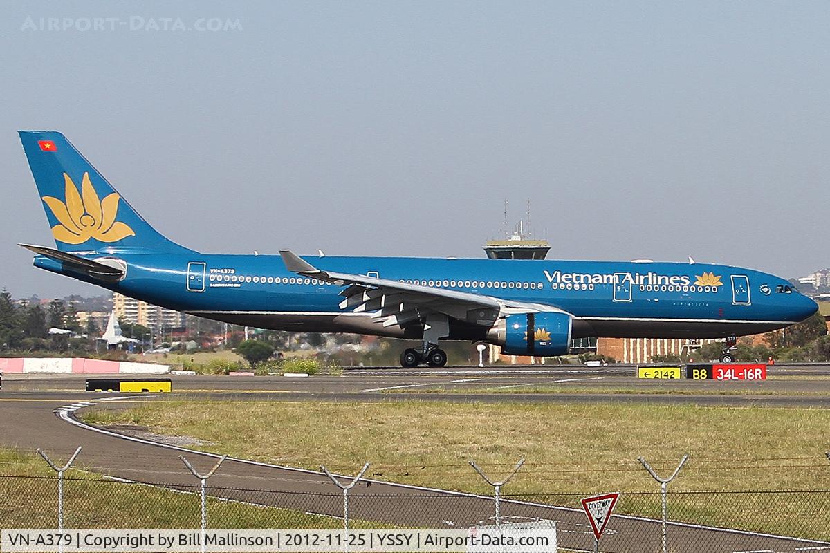 VN-A379, 2011 Airbus A330-223 C/N 1256, landed on 34L