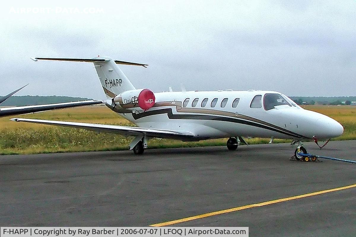 F-HAPP, 2000 Cessna 525A CitationJet CJ2 C/N 525A-0009, F-HAPP   Cessna Citationjet CJ2 [525A-0009] Blois-Le-Breuil~F~07/07/2006