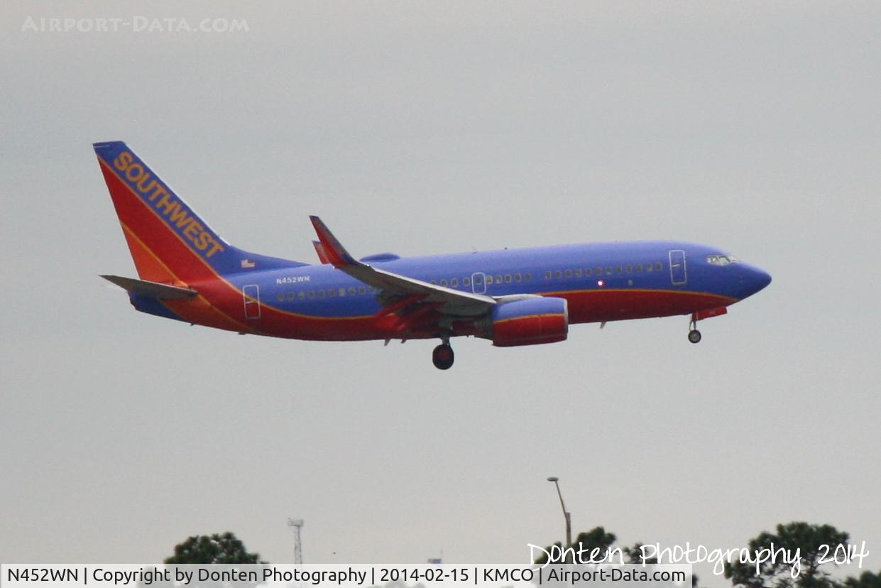 N452WN, 2004 Boeing 737-7H4 C/N 29846, Southwest Flight 1265 (N452WN) arrives at Orlando International Airport following a flight from Chicago-Midway International Airport