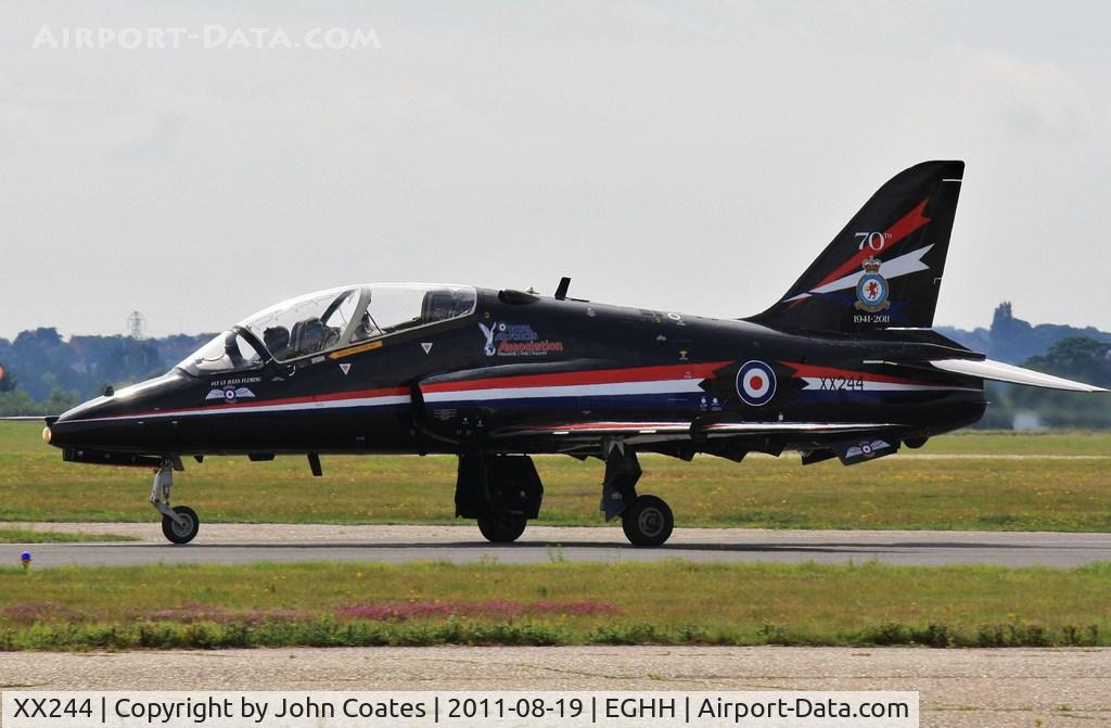 XX244, 1978 Hawker Siddeley Hawk T.1 C/N 080/312080, Arriving for the seafront show