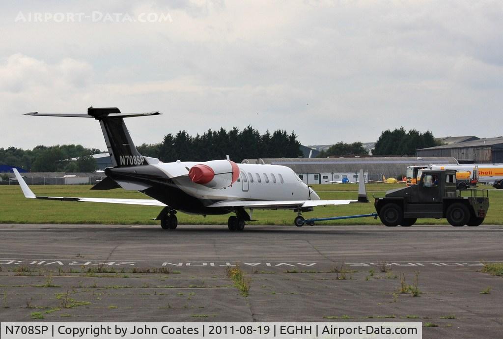 N708SP, 1999 Learjet 45 C/N 014, Being parked