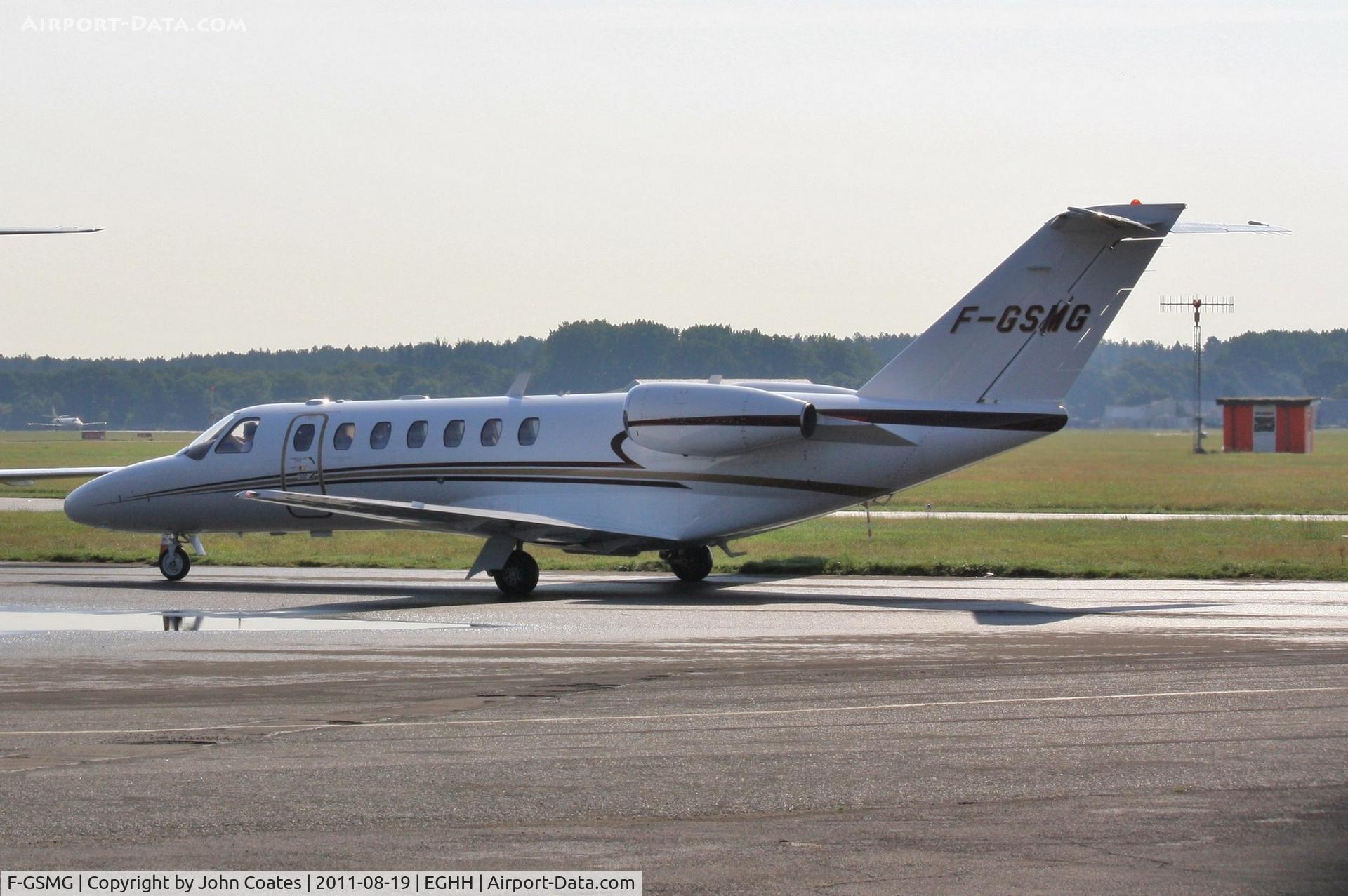 F-GSMG, 2008 Cessna 525B CitationJet CJ3 C/N 525B-0230, Parked at Signatures