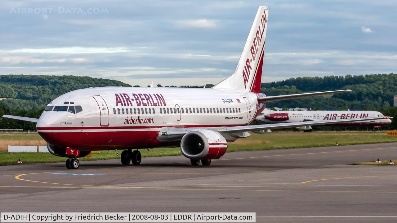 D-ADIH, 1988 Boeing 737-3Y0 C/N 23921, taxying to the apron