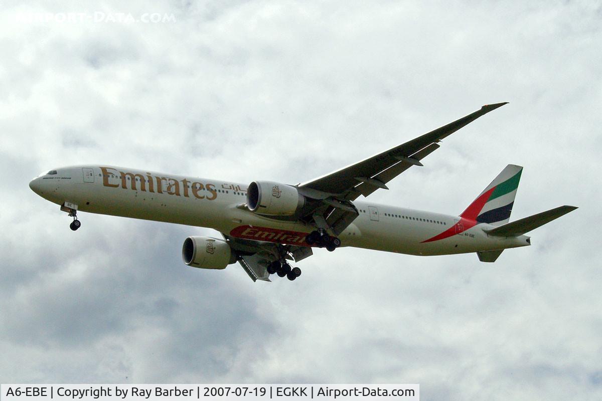 A6-EBE, 2005 Boeing 777-36N/ER C/N 32788, Boeing 777-36NER [32788] (Emirates Airlines) Gatwick~G 19/07/2007