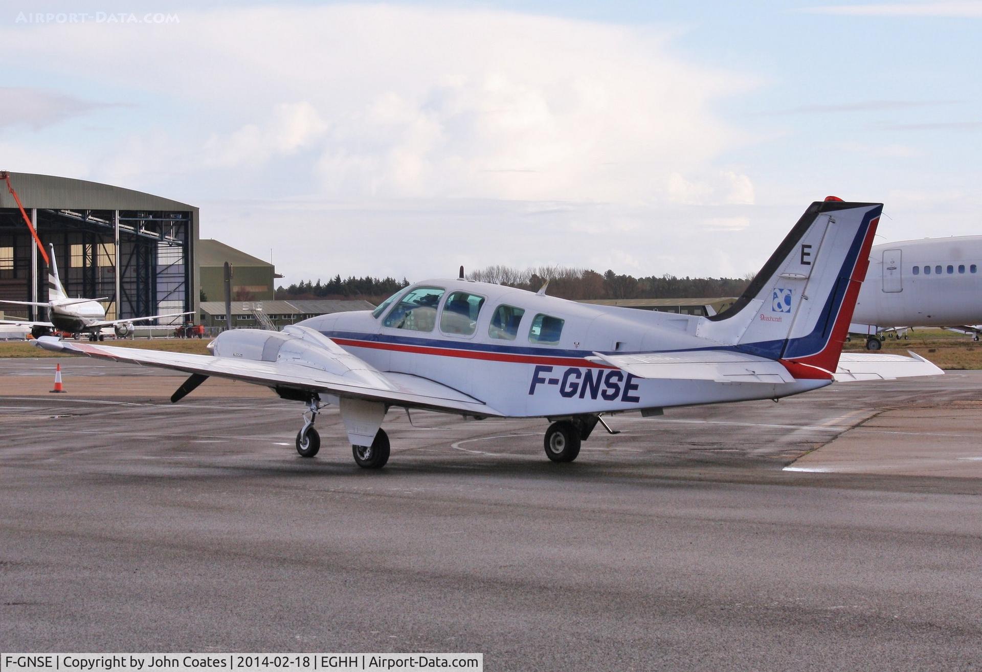 F-GNSE, Beech 58 Baron C/N TH-1705, Parked at BHL